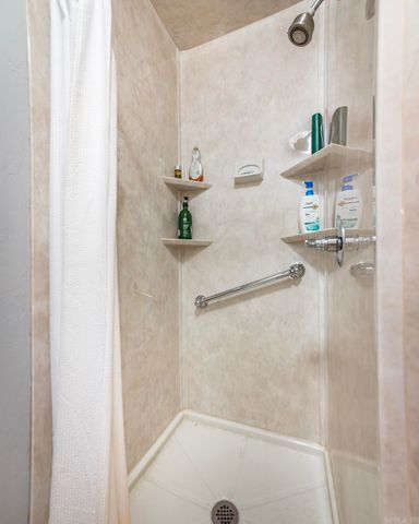 448 Candlewood Circle, Cabot, AR 72023