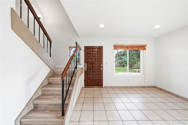 9646 Karmont, South Gate, CA 90280