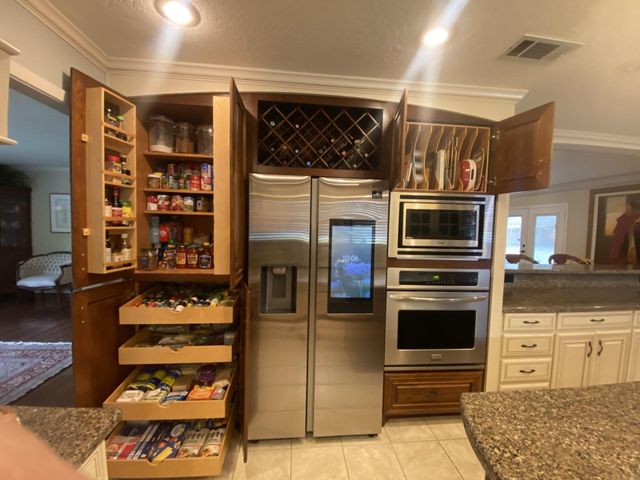 129 Circle Dr, Cleveland, TX 77327