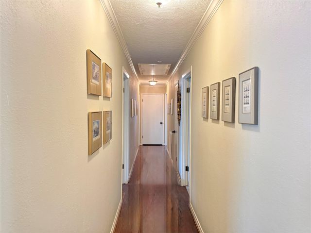 129 Circle Dr, Cleveland, TX 77327