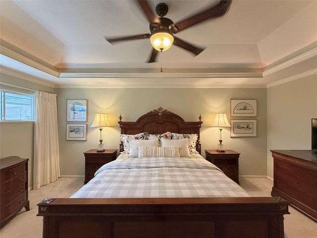 129 Circle Dr, Cleveland, TX 77327