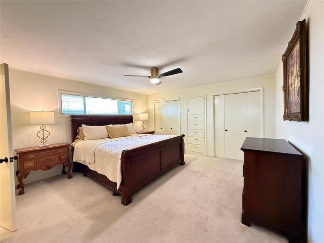 129 Circle Dr, Cleveland, TX 77327