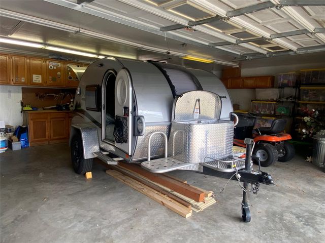 129 Circle Dr, Cleveland, TX 77327