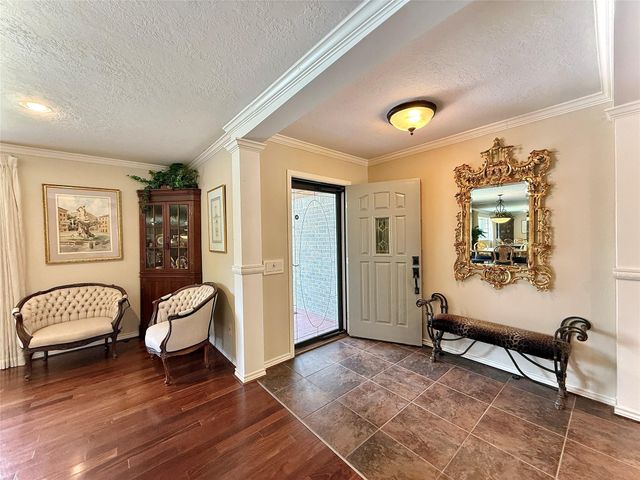 129 Circle Dr, Cleveland, TX 77327