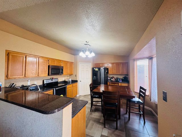 828 W 13 St, Somerton, AZ 85350