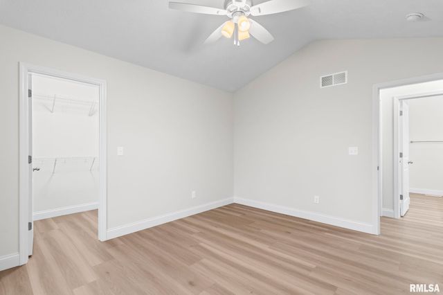 6200 Wind Tree Road, Springfield, IL 62712