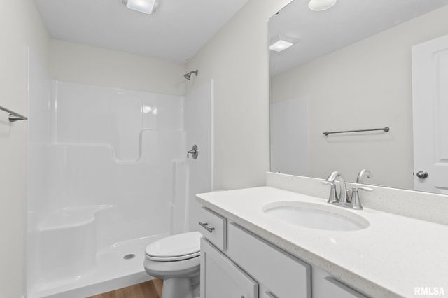 6200 Wind Tree Road, Springfield, IL 62712