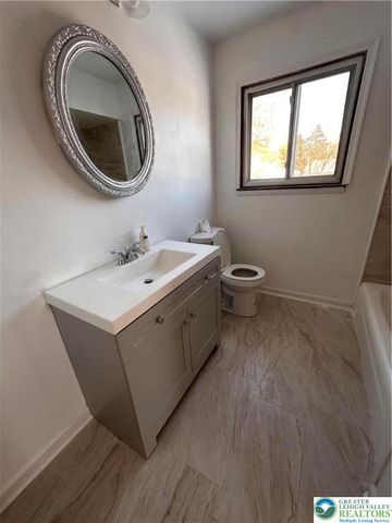 1221 Byfield Street, Allentown City, PA 18103