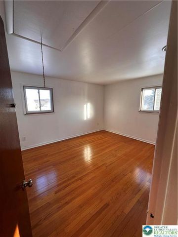 1221 Byfield Street, Allentown City, PA 18103