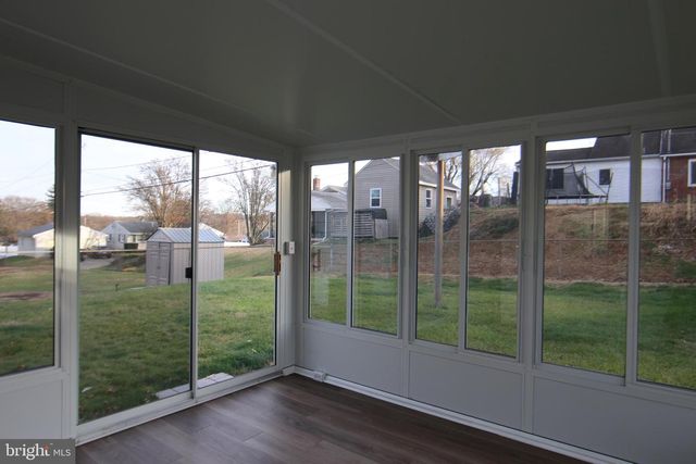 376 PLANE ST, Middletown, PA 17057