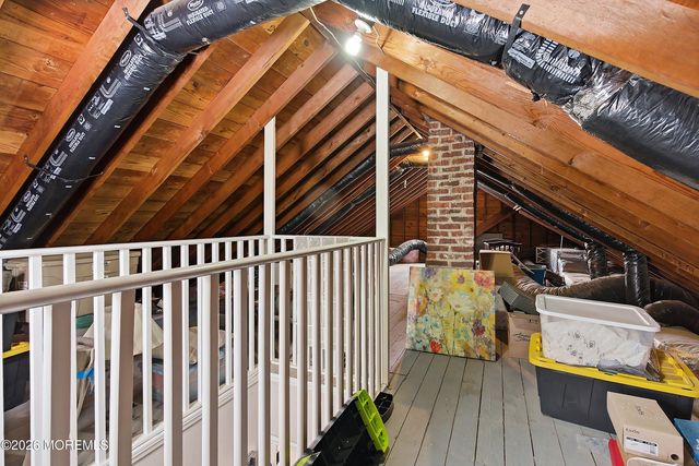 190 8th Street, Belford, NJ 07718