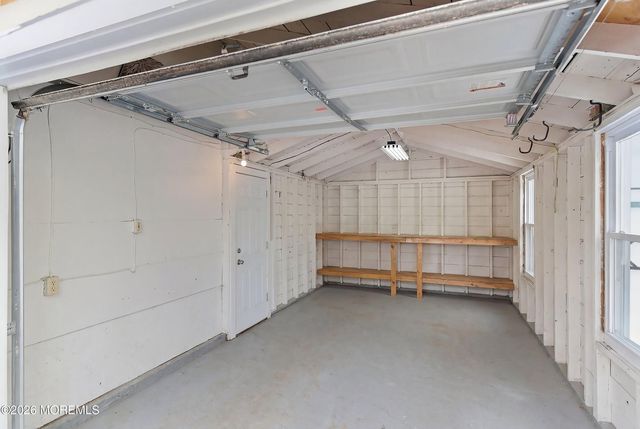 190 8th Street, Belford, NJ 07718