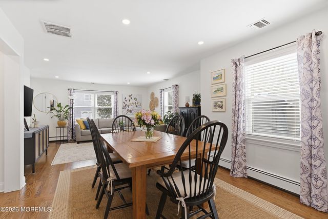 190 8th Street, Belford, NJ 07718