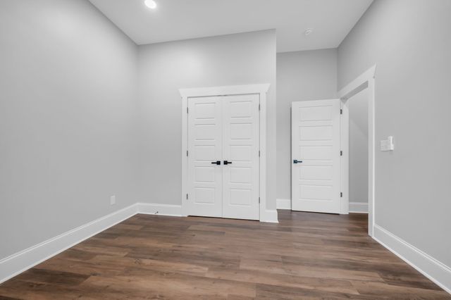 682 E Piney Rd, E, Dickson, TN 37055