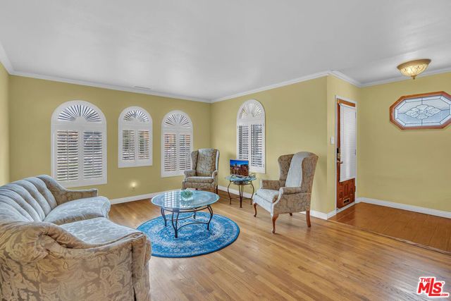 2116 W 107th Street, Los Angeles, CA 90047