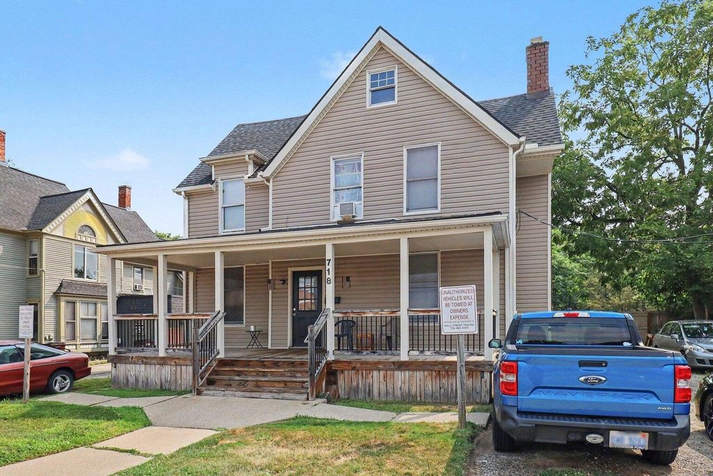 718 Lowell Street, Ypsilanti, MI 48197