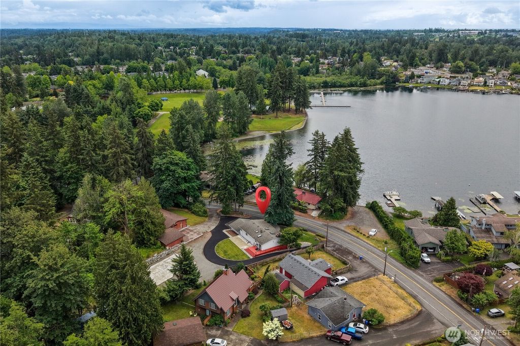 26802 148th Avenue SE, Kent, WA 98042