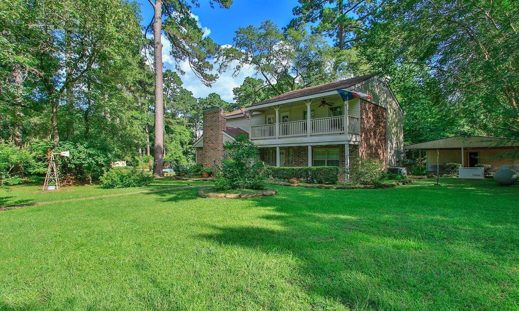 26095 Country Pines Court, Magnolia, TX 77355