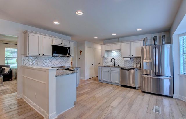 14014 Sweet Bay Drive, Little Rock, AR 72211