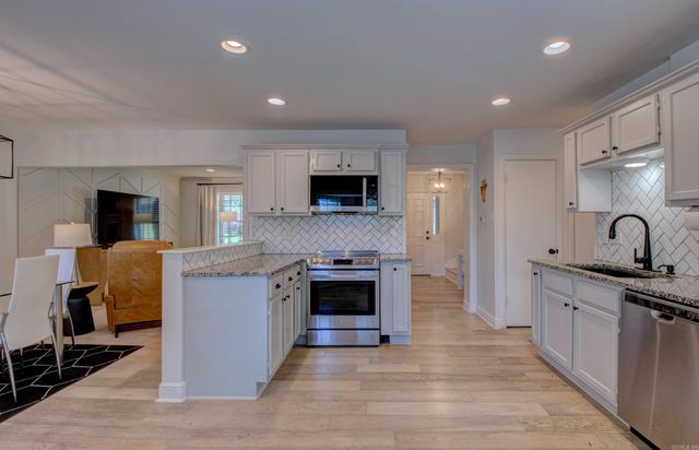 14014 Sweet Bay Drive, Little Rock, AR 72211