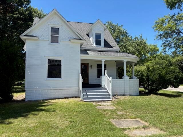504 S Center Street, Hartford City, MI 49057
