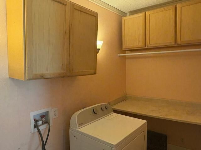 504 S Center Street, Hartford City, MI 49057