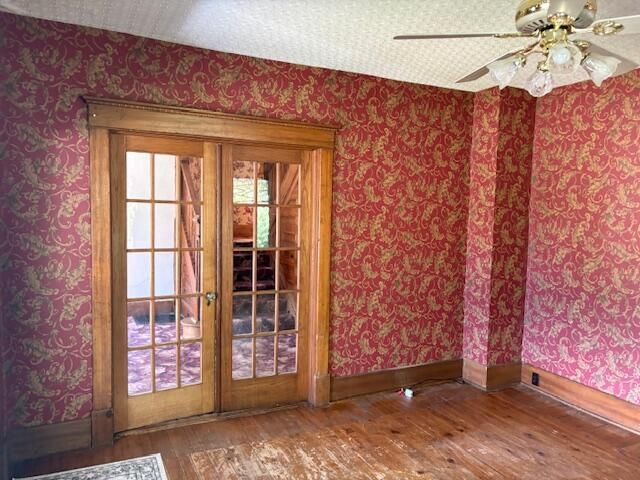 504 S Center Street, Hartford City, MI 49057