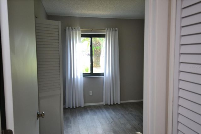 135 W CYPRESS COURT, Oldsmar, FL 34677