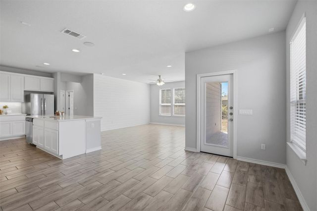 701 Hays Hill DR, Georgetown, TX 78633