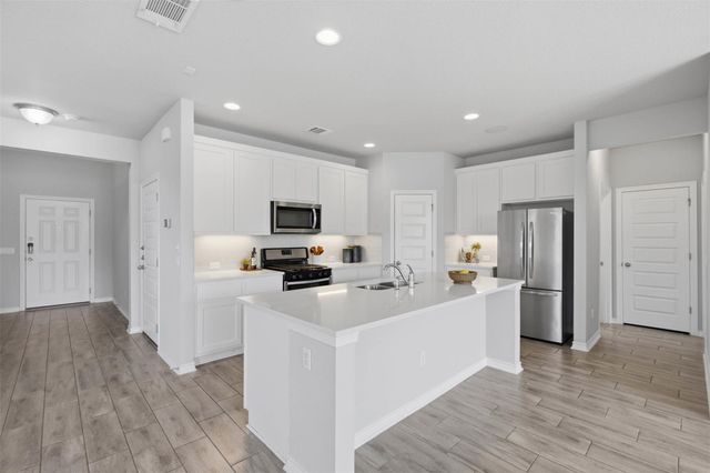 701 Hays Hill DR, Georgetown, TX 78633