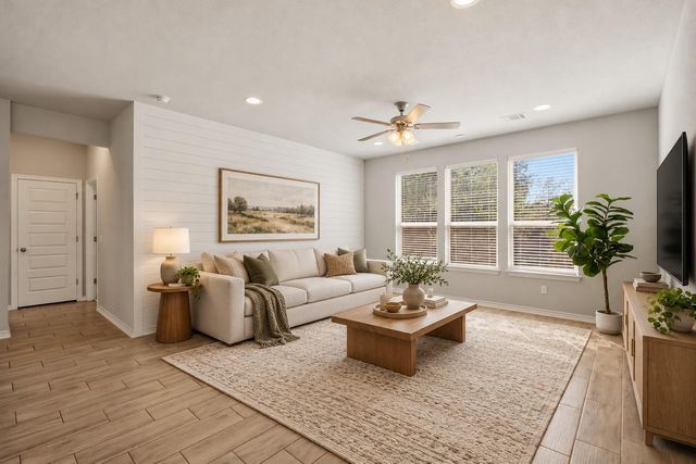 701 Hays Hill DR, Georgetown, TX 78633
