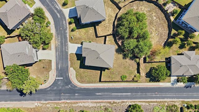 701 Hays Hill DR, Georgetown, TX 78633
