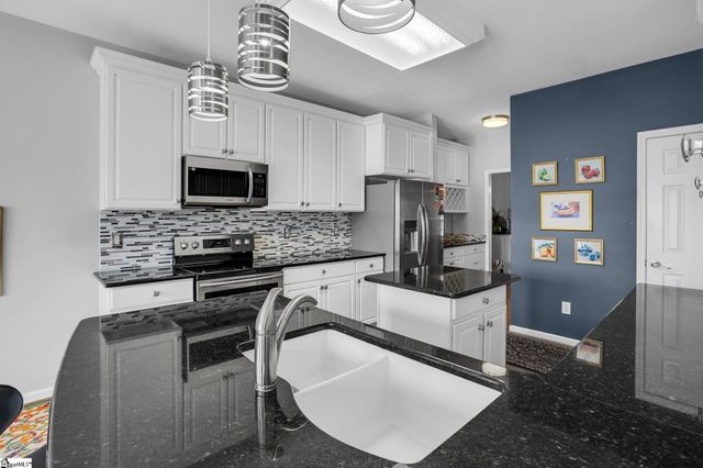 3 Tee Time Court, Greenville, SC 29609