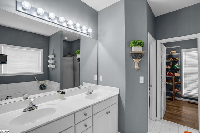 3 Tee Time Court, Greenville, SC 29609
