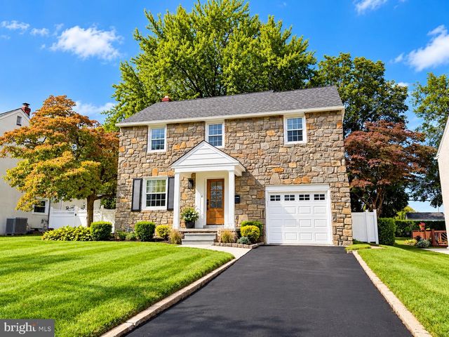 27 ALTHEA LN, Morton, PA 19070