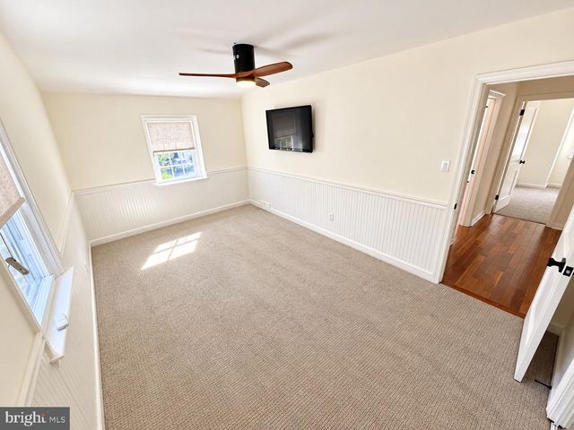 27 ALTHEA LN, Morton, PA 19070