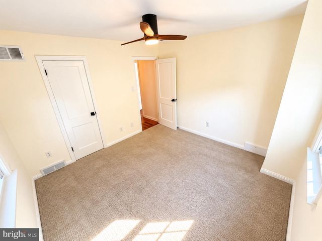 27 ALTHEA LN, Morton, PA 19070