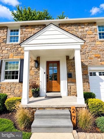 27 ALTHEA LN, Morton, PA 19070