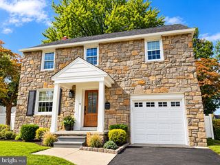 27 ALTHEA LN, Morton, PA 19070