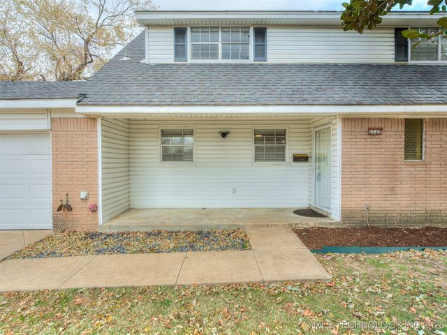 1737 E 56th Street, Tulsa, OK 74105