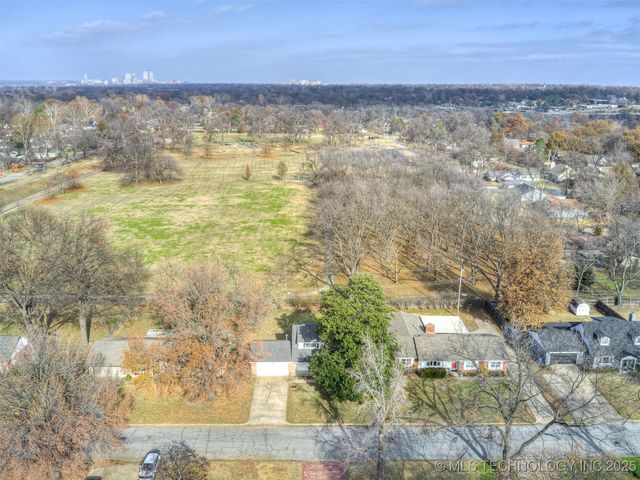 1737 E 56th Street, Tulsa, OK 74105