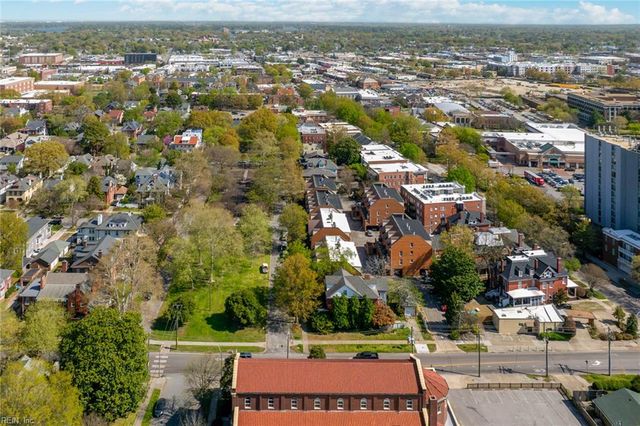 1206 Stockley Gdns Apt 405, Norfolk, VA 23517