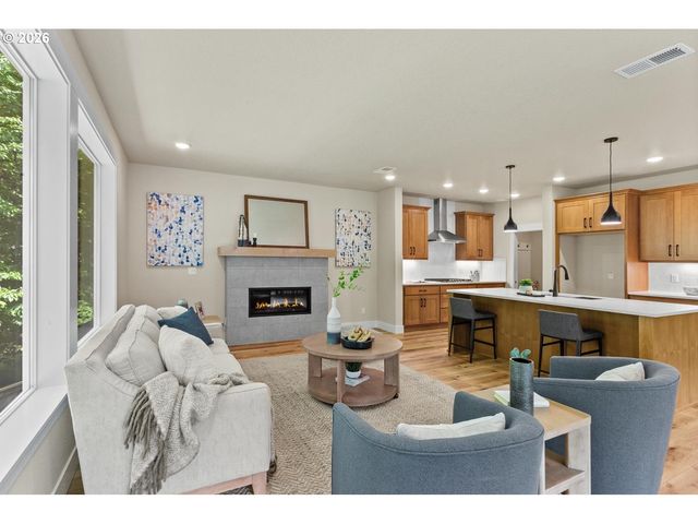 865 Butte Dr, Forest Grove, OR 97116