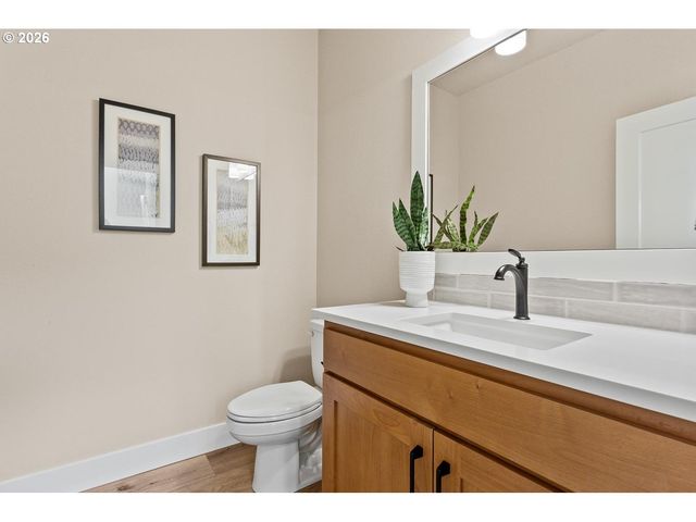 865 Butte Dr, Forest Grove, OR 97116