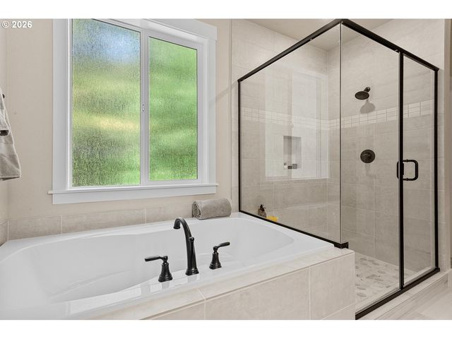 865 Butte Dr, Forest Grove, OR 97116