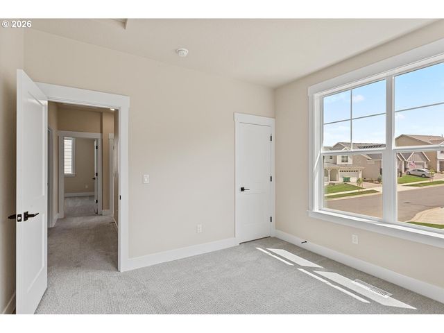865 Butte Dr, Forest Grove, OR 97116
