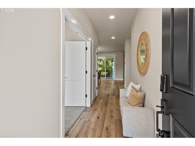 865 Butte Dr, Forest Grove, OR 97116
