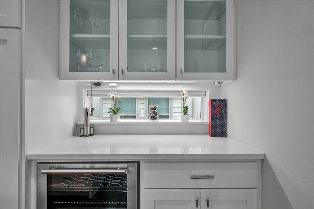 1427 Hubert Street, Dallas, TX 75206