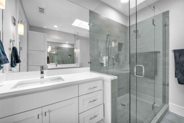 1427 Hubert Street, Dallas, TX 75206