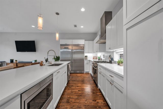 1427 Hubert Street, Dallas, TX 75206